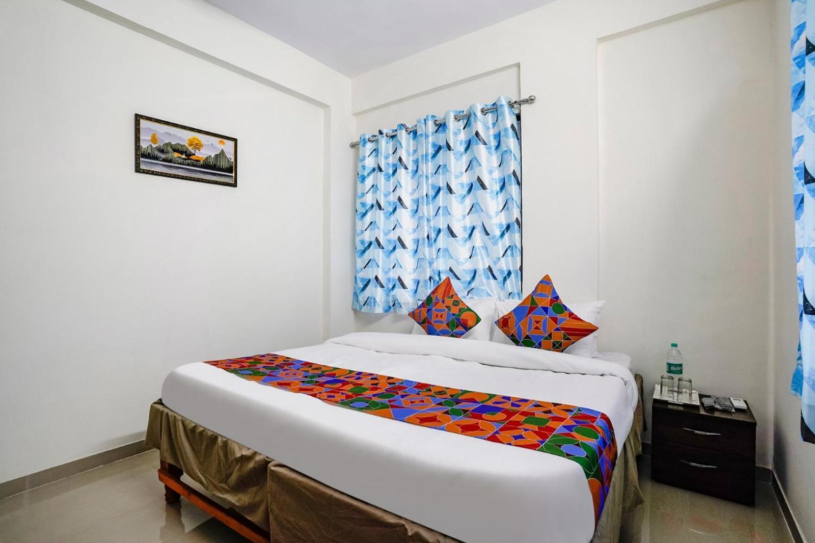 Hotel Comfort Caves Nashik Exterior foto